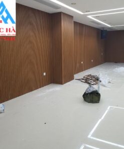 Thi công hoàn thiện trang trí văn phòng làm  việc bằng tấm nhựa Nano giả gỗ